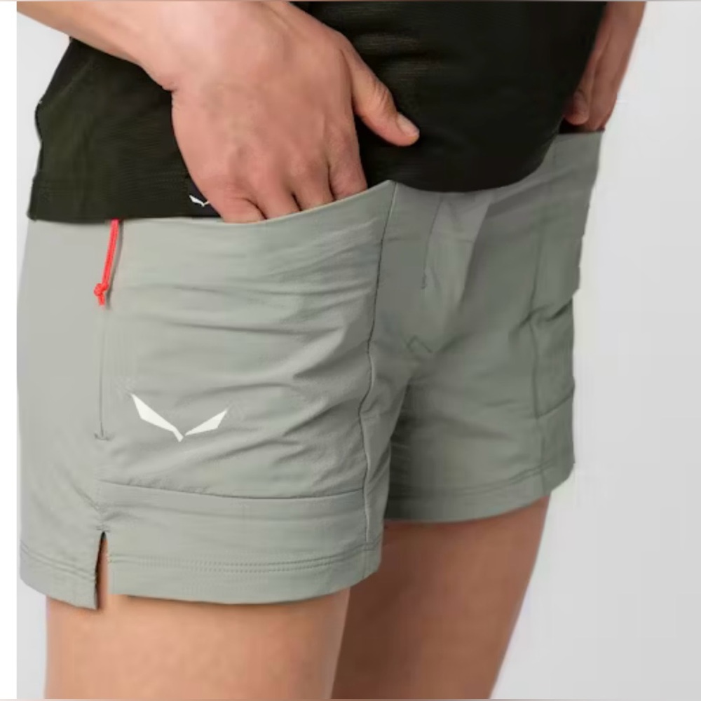 Salewa Puez Durastretch Women's Cargo Shorts in Color Shadow Size XS